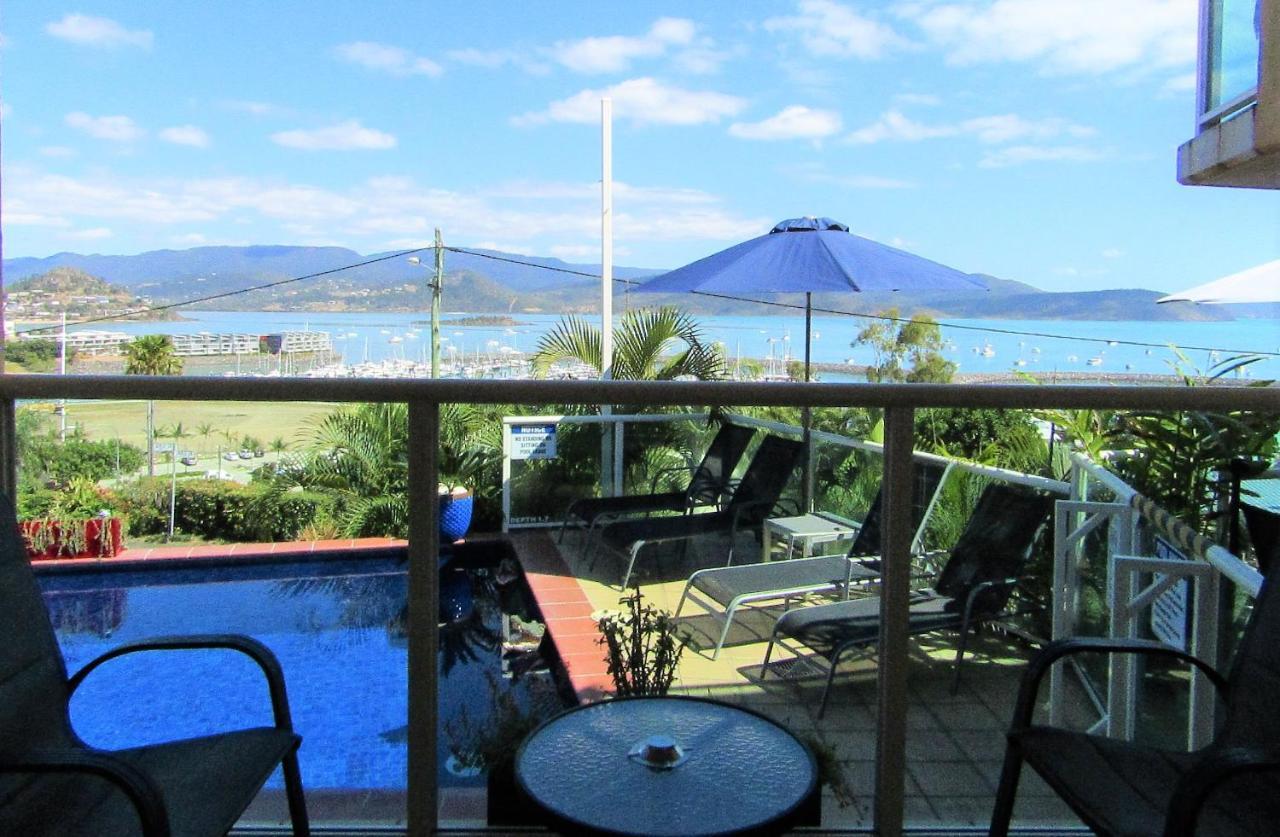 Sunlit Waters Studio Apartments Airlie Beach Luaran gambar
