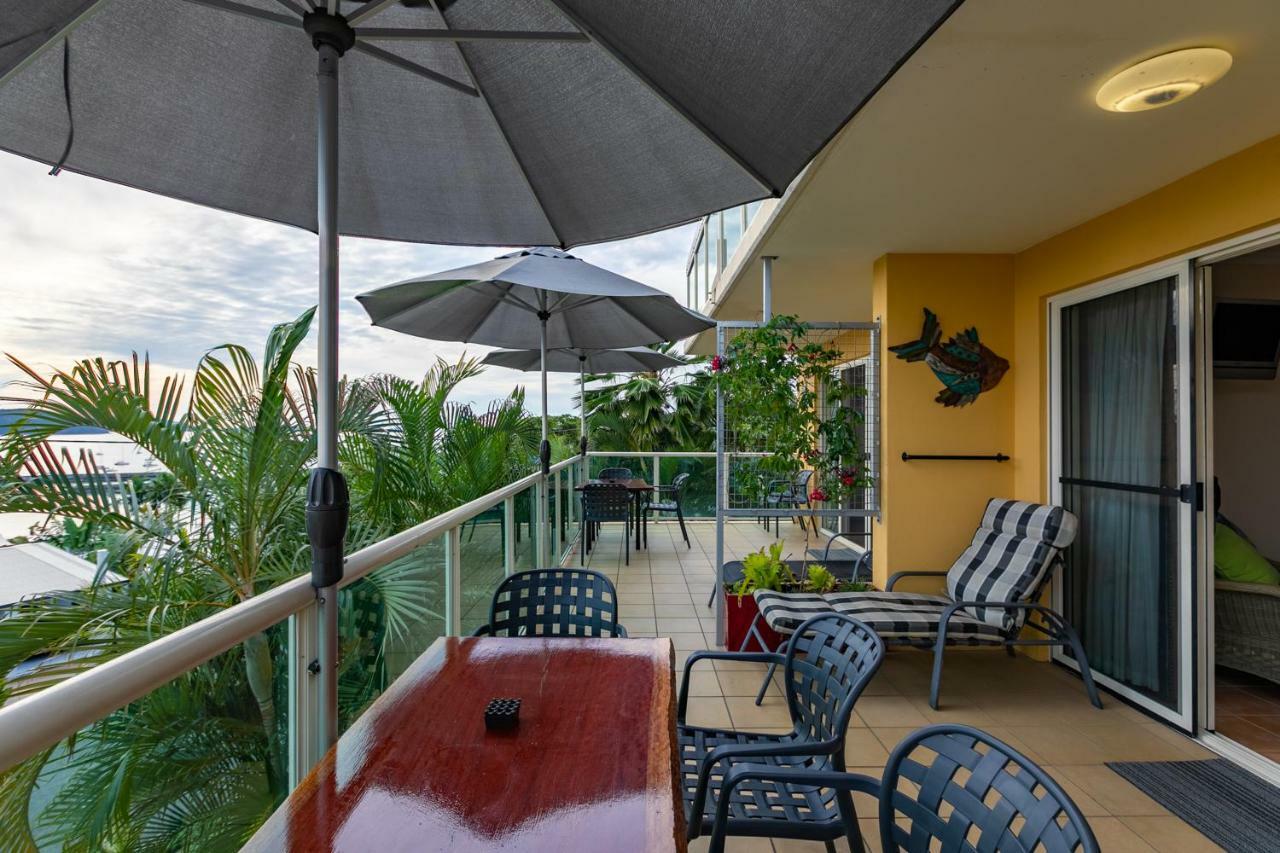 Sunlit Waters Studio Apartments Airlie Beach Luaran gambar