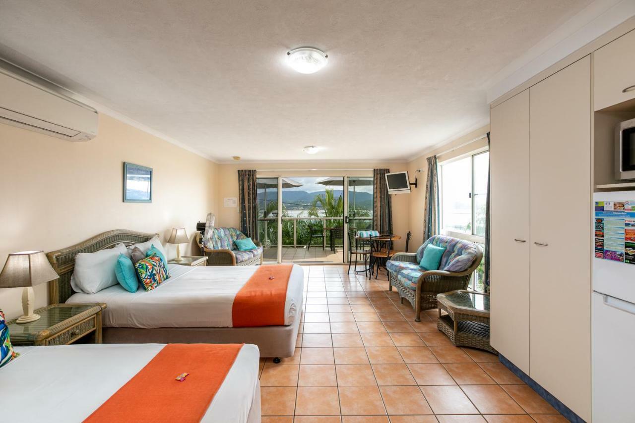 Sunlit Waters Studio Apartments Airlie Beach Luaran gambar