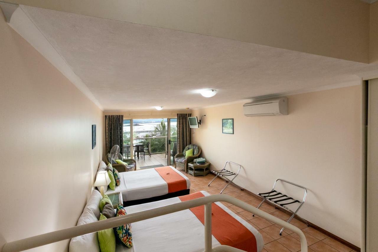 Sunlit Waters Studio Apartments Airlie Beach Luaran gambar