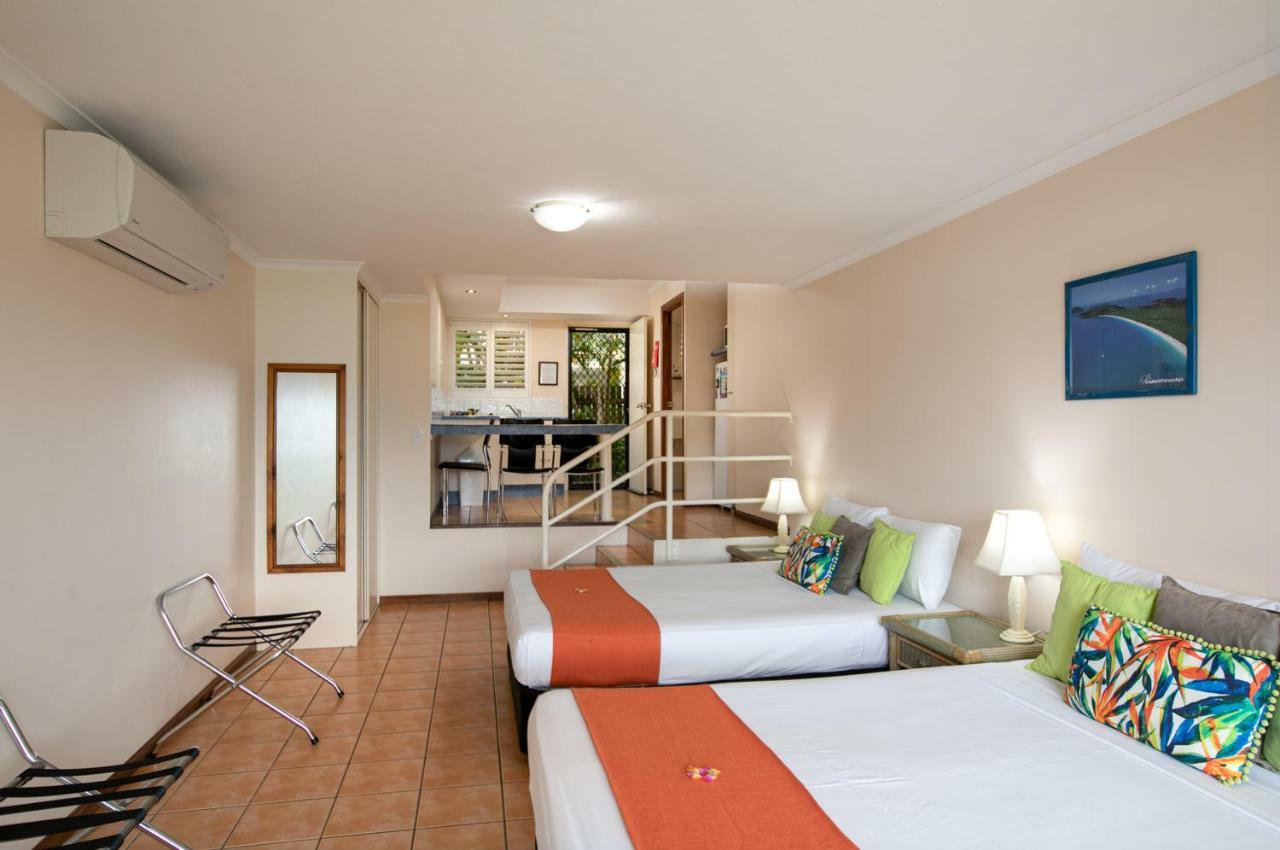Sunlit Waters Studio Apartments Airlie Beach Luaran gambar